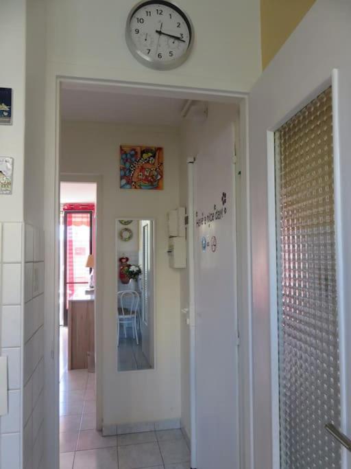 Nord 2 Pieces Calmes,wifi,clim,balcon,parking *
