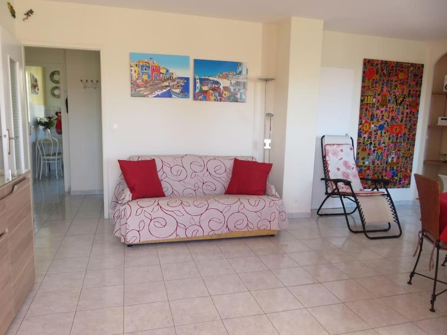 Nord 2 Pieces Calmes,wifi,clim,balcon,parking